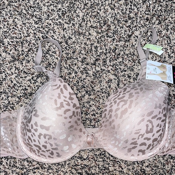 Maidenform Leopard Print Bra - Cream 40C | NWT - Picture 1 of 4